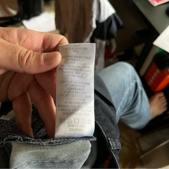 Tory Burch Legging Jeans - Size 31 (EUC) - Picture 6 of 12